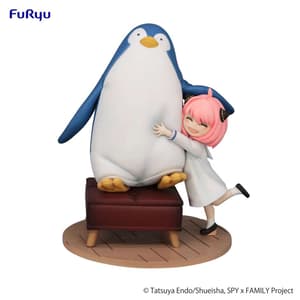 Anya Forger - Penguin Hug - Exceed Creative - Furyu (1)
