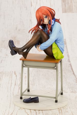 Miku Nakano – Limited Edition Figur mit Extra-Gesicht | The Quintessential Quintuplets - 7