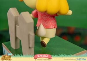 Melinda / Shizue / Isabelle - First 4 Figures (16)
