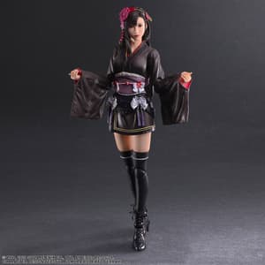 Tifa Lockhart - Exotic Dress - Play Arts Kai (2)