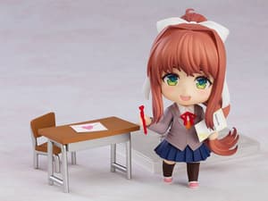 Nendoroid 1817 Monika (5).jpg