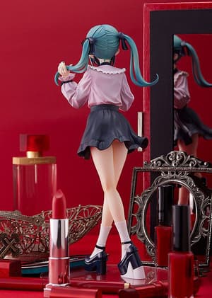 Hatsune Miku - Vampire - L - Pop Up Parade - Good Smile Company (3).jpg