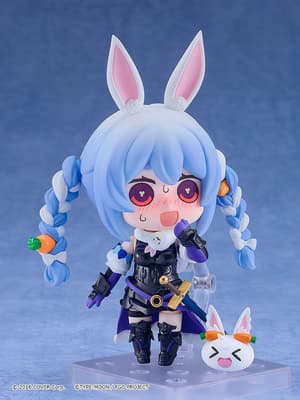 Nendoroid 2682 Usada Pekora - Mash Kyrielight Collaboration - 3