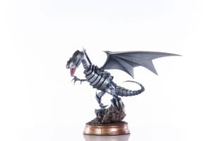 Blauäugiger Weißer Drache - Silberne Edition - First 4 Figures Yu-Gi-Oh! PVC Figur - 17
