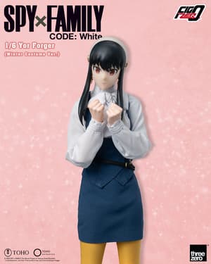 Yor Forger - Winter Costume - FigZero - Threezero (5)