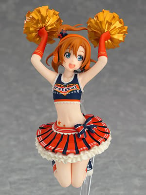 figFIX 009 Honoka Kousaka - Cheerleader Version - 2