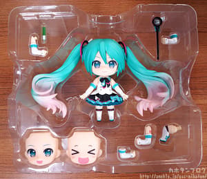 Nendoroid 930 Hatsune Miku - Magical Mirai 2017 - Re-Release - 7