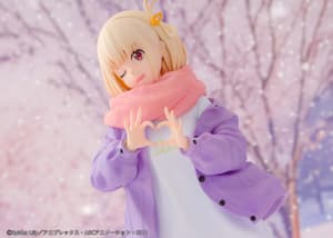 1/7 Scale Figure "Chisato Nishikigi Winter ver. " - 9