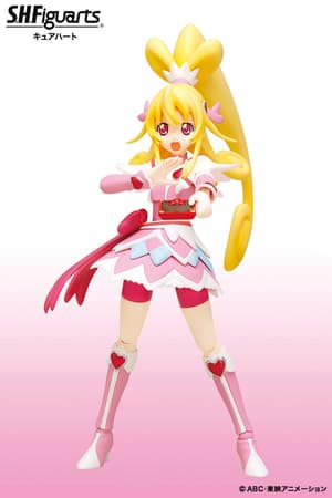Cure Heart with Sharuru - S.H. Figuarts - 7