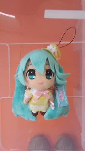 Hatsune Miku Spring Time (B) - Hat and open eyes - Taito Plush Strap - 4