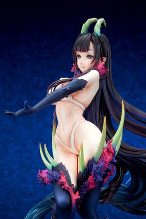Chiyo 1/7 Scale Figure – The Elder Sister-Like One (Ques Q) - 10