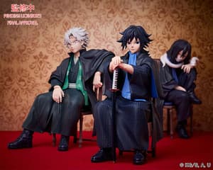 Giyu Tomioka - Sitting - Aniplex - 8