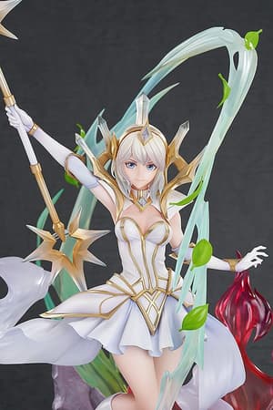 Elementalist Lux 1/7 Scale Figure – League of Legends – Good Smile Company - 5