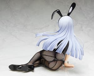 Laura Bodewig - Bunny Version - 1/4 - 2