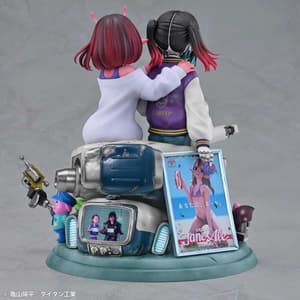 Chiharu & Makina - Medicos Entertainment - 9
