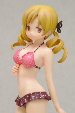 Mami Tomoe - Beach Queens - 5