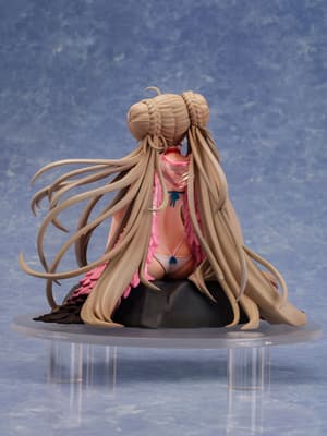 Formidable - The Lady of the Beach - AmiAmi (12)