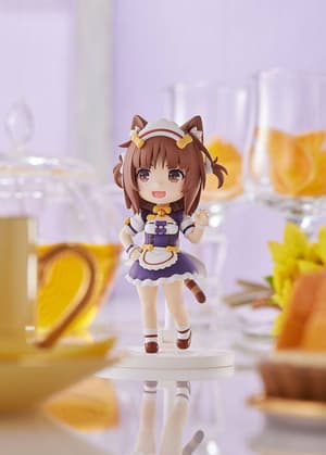 Azuki - Nekopara Mini Figure 100! - Plum (3).jpg