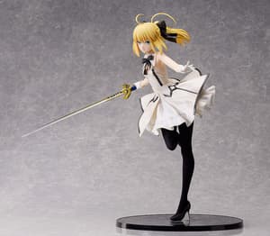 Saber/Altria Pendragon (Lily) - 3