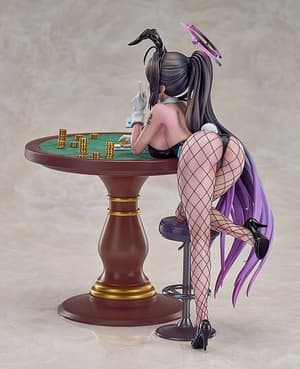 Karin Kakudate - Game Playing Bunny Girl - 1/7 Scale Figure | Good Smile Company - 2