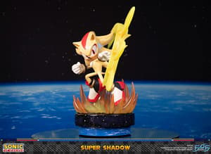 Super Shadow - Sonic the Hedgehog - First 4 Figures - 3