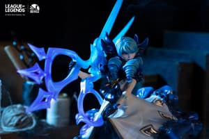Gwen - The Hallowed Seamstress -  Infinity Studio (21)