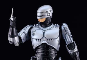 MODEROID RoboCop - 6
