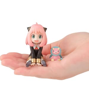 Anya Forger - Deluxe Edition - G.E.M. Palm Size - Megahouse - 1
