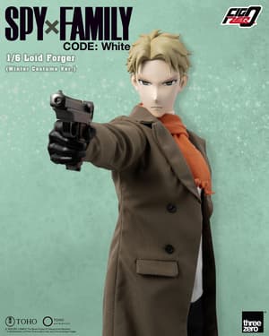 Loid Forger - Winter Costume - FigZero - Threezero (4)