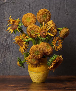 figma Sunflowers by Van Gogh - 5