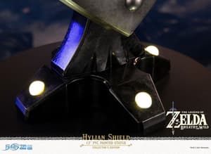 Hylian Shield - Collector's Edition - True Form - First 4 Figures - 17