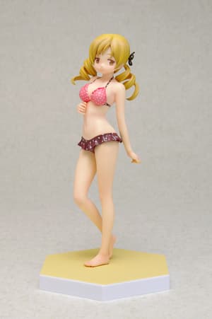 Mami Tomoe - Beach Queens - 1