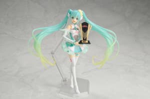 Figma Racing Miku 2017 - Normal Edition (Good Smile Racing) - 1