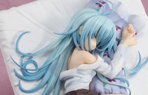 Erio Towa - Futon Hug Hug Version - 4