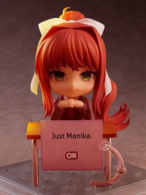 Nendoroid 1817 Monika (8).jpg