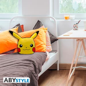 Abystyle Pikachu Kopf Plüschkissen (1)
