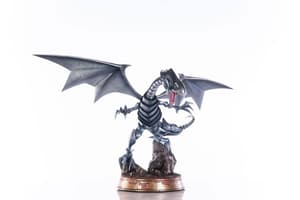 Blauäugiger Weißer Drache - Silberne Edition - First 4 Figures Yu-Gi-Oh! PVC Figur - 24