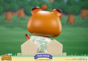 Tom Nook - First 4 Figures - 17