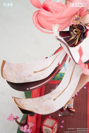 Genshin Impact PVC Statue 1/7 Yae Miko Astute Amusement Ver. (28 cm) – Apex - 12