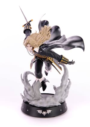 Alucard - Dash Attack - First 4 Figures (1)