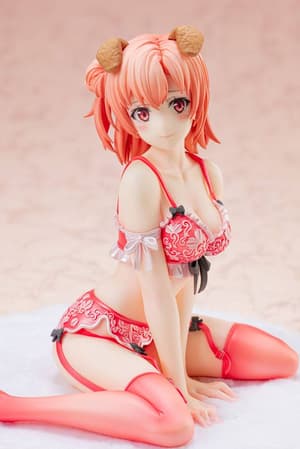 Yui Yuigahama - Lingerie - Revolve - 1