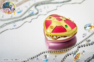 Cosmic Heart Compact – Exclusive 1/1 Proplica (Sailor Moon Official Replica) - 8