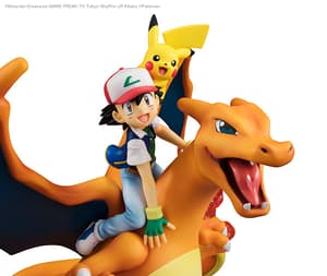 Ash Ketchum with Pikachu and Charizard - Megahouse G.E.M. Series - 5