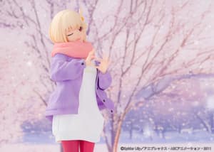 1/7 Scale Figure "Chisato Nishikigi Winter ver. " - 11