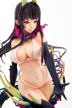 Chiyo 1/7 Scale Figure – The Elder Sister-Like One (Ques Q) - 4
