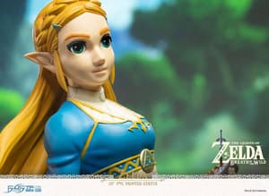 Zelda - Breath of the Wild Version - Normal Version - First 4 Figures PVC Figure - Re-Release - 2