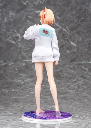 Chisato Nishikigi: Oversized Sweatshirt Ver. - 4