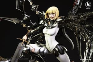 Claire / Clare vs Rigaldo - Claymore - Kitsune Statue - 6