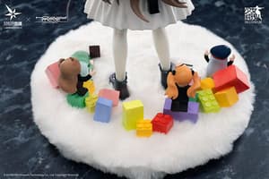 UMP45 - Agent Lop Rabbit - Hobbymax (4)