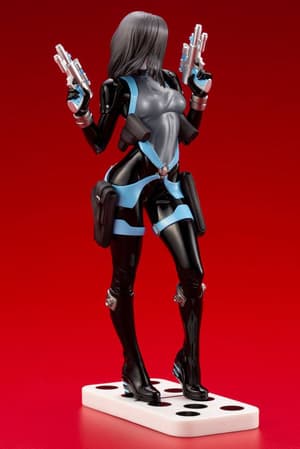 Domino with Mini-Deadpool - Marvel Bishoujo - 5